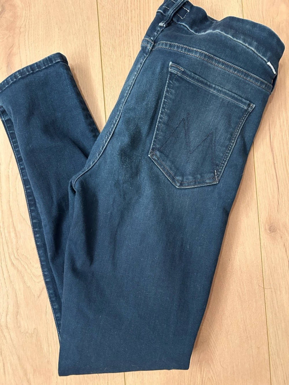MOTHER. Dark Wash, stretchy. Skinny Jeans - Classic Indigo
